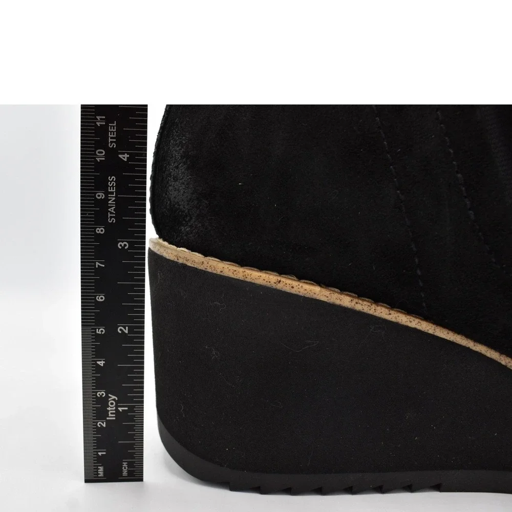 Sofft Women Size 11 Emeree Black Distressed Suede Wedge Waterproof Chelsea Boots